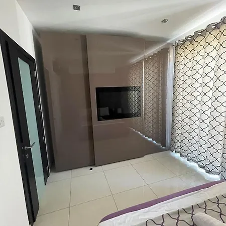 Marlev Duplex Penthouse Apartment *